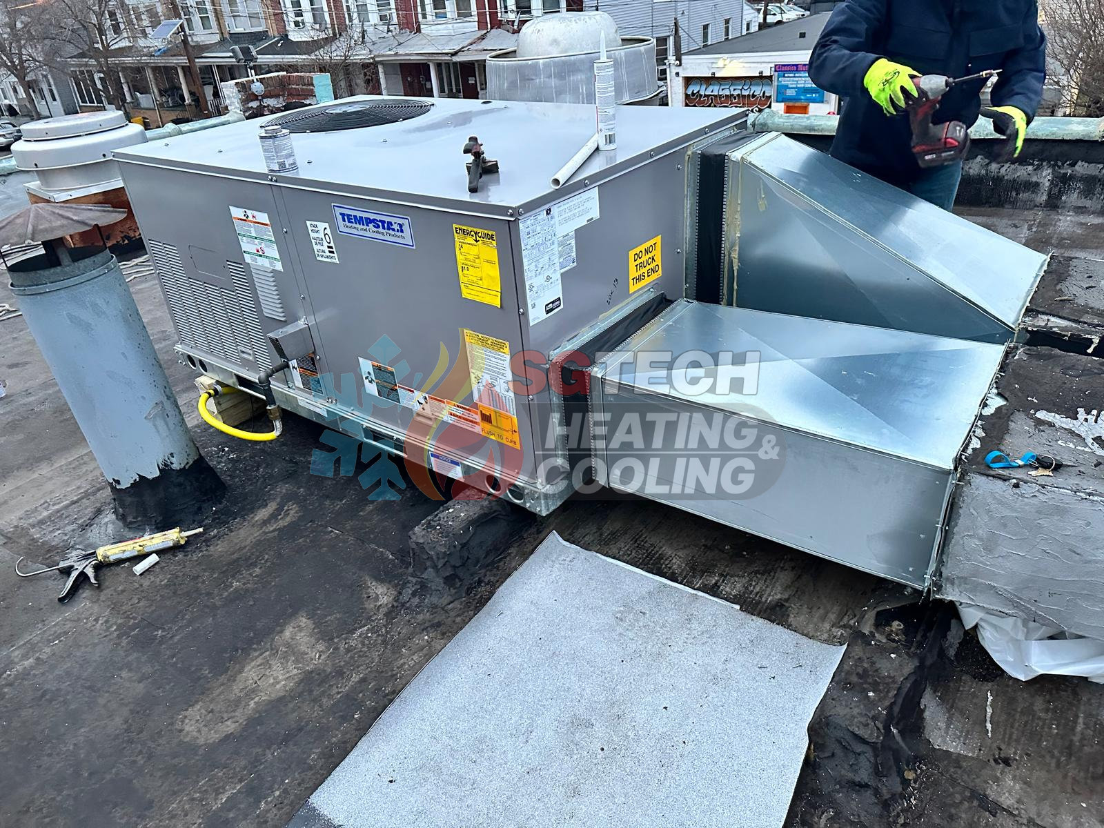 Commercial Heating & Air Conditioning28